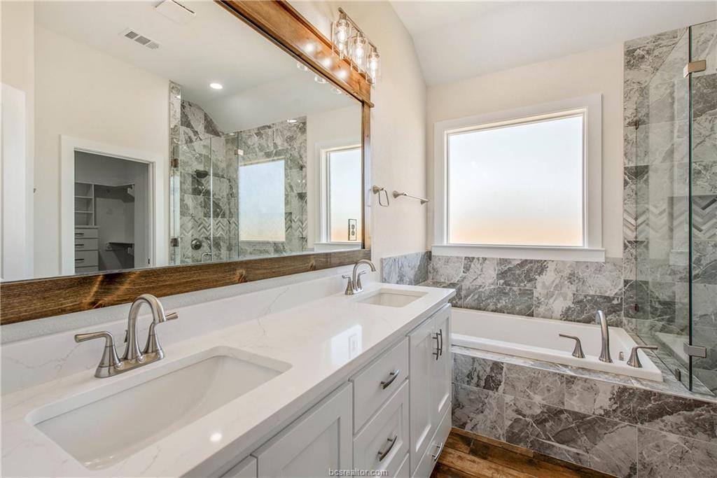 2808 Spector Drive, Bryan, TX 77808