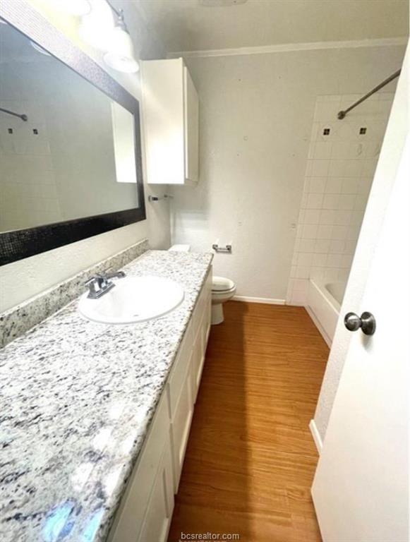1902 Dartmouth Street, #O2, College Station, TX 77840