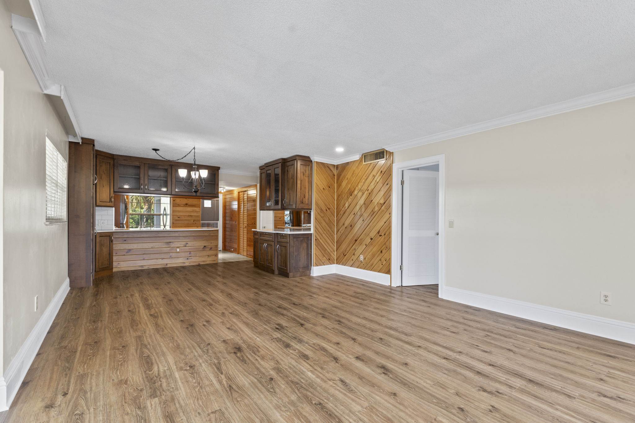 1856 SW Palm City Road, 206, Stuart, FL 34994