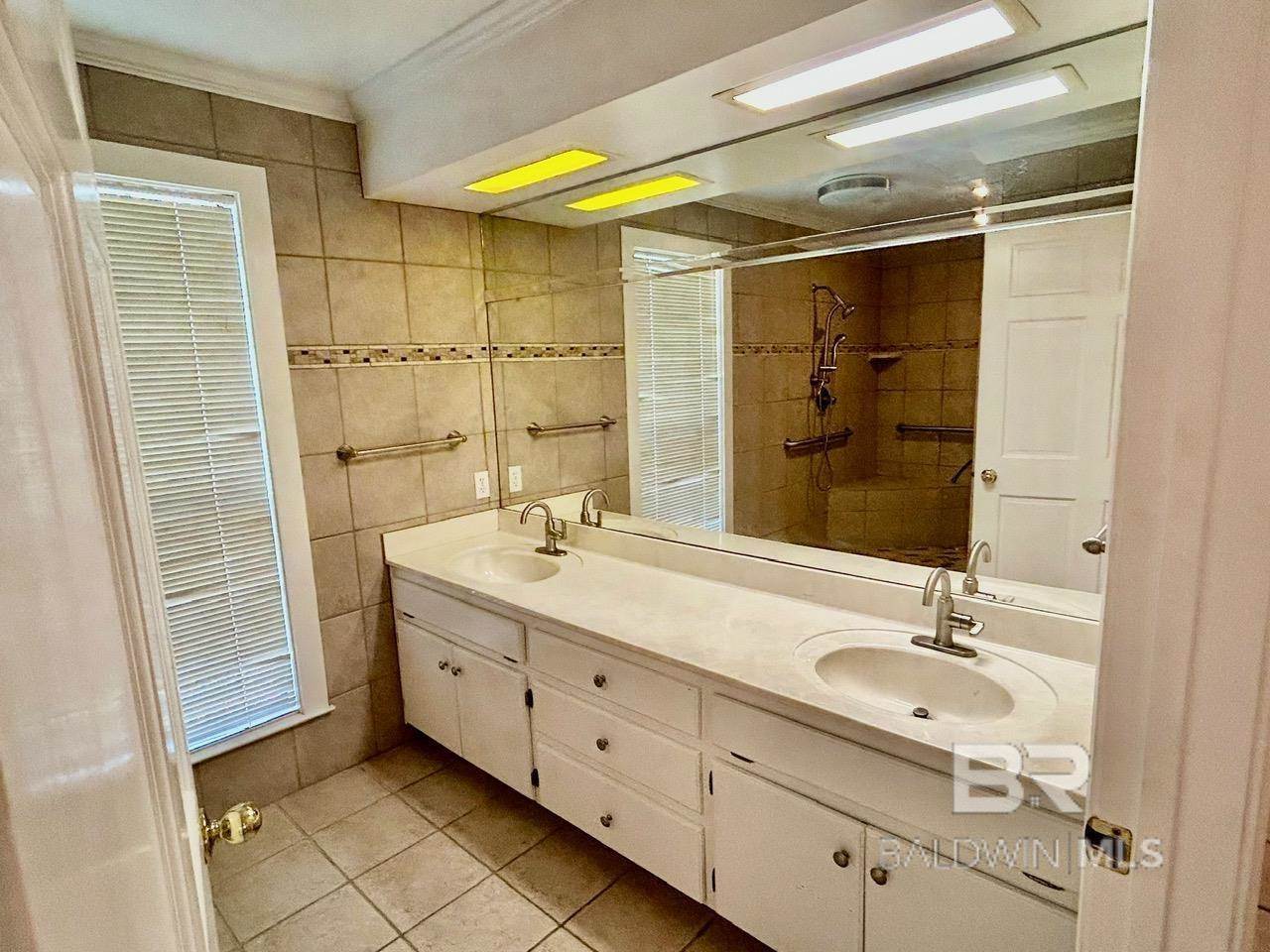 160 Mockingbird Lane, Monroeville, AL 36460