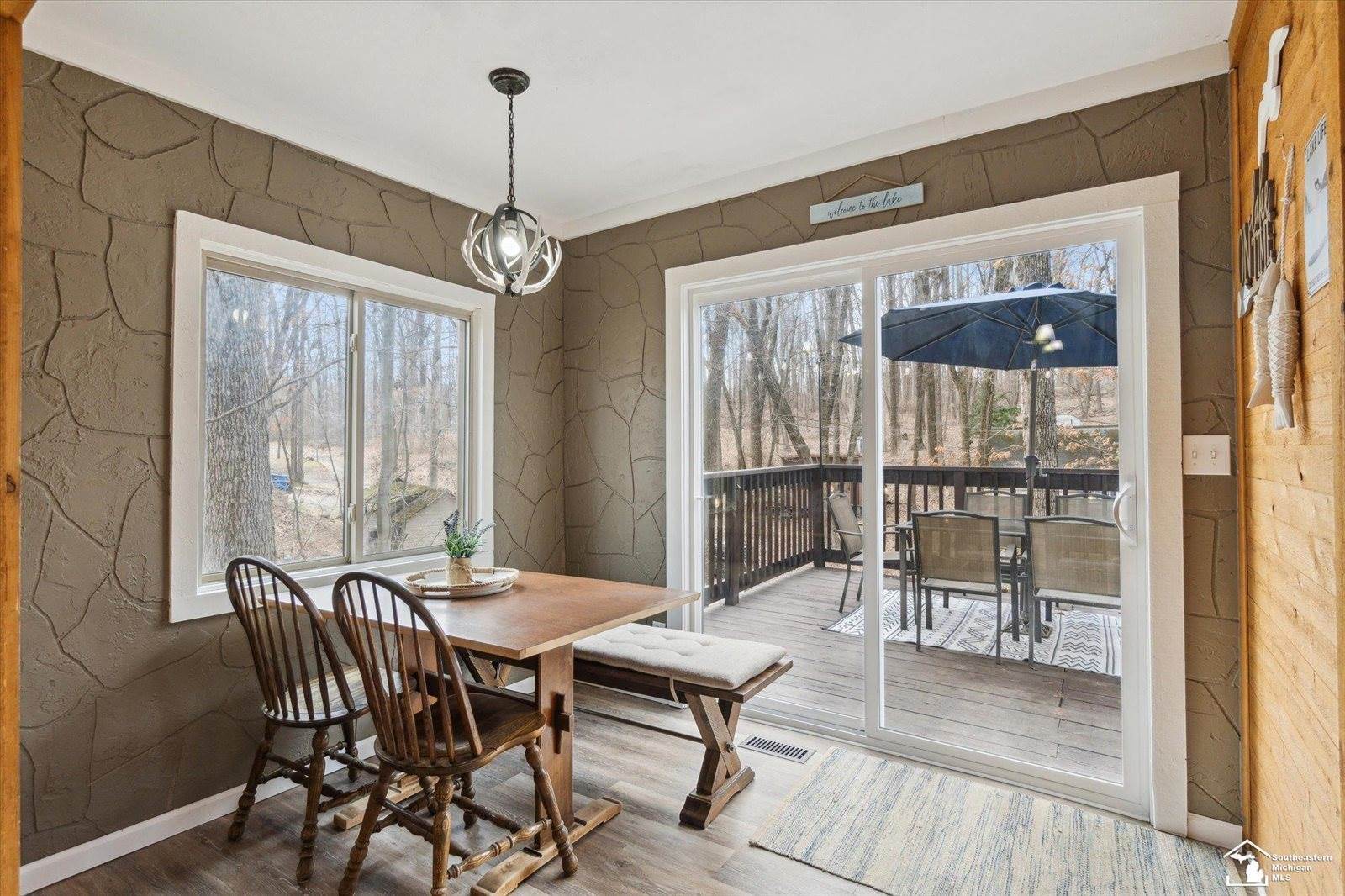 2118 Timber Lane, Brooklyn, MI 49230