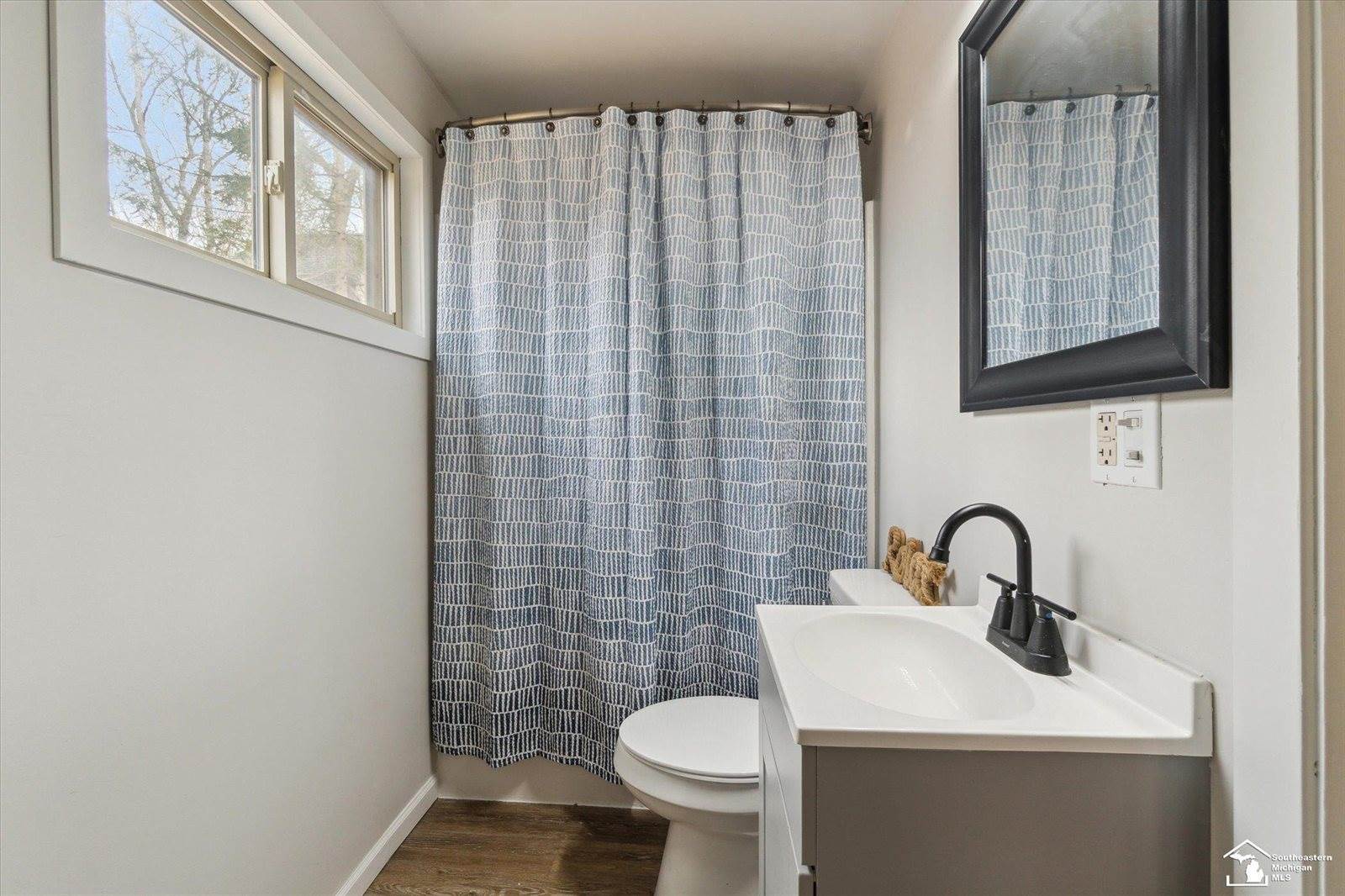 2118 Timber Lane, Brooklyn, MI 49230