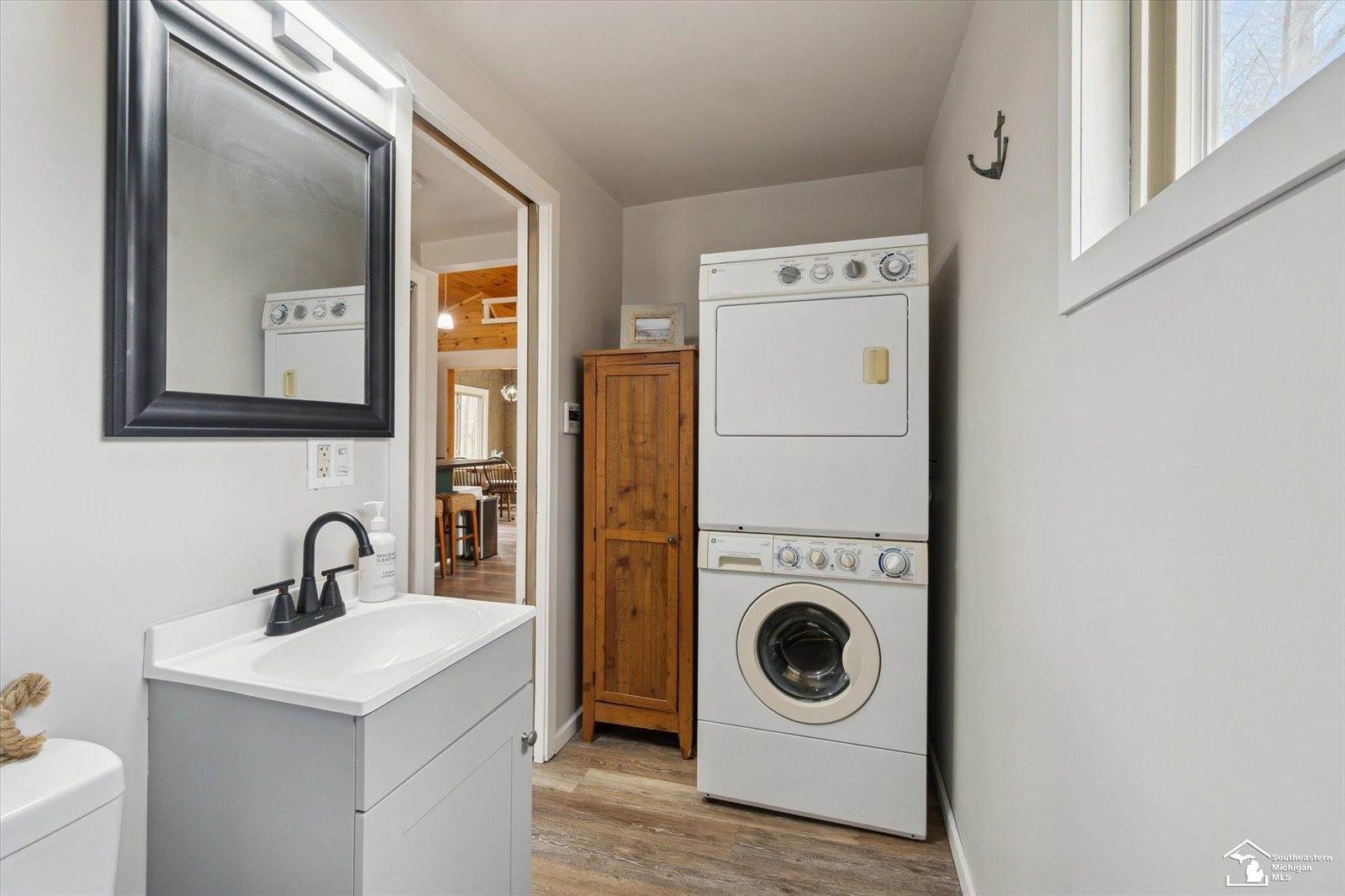 2118 Timber Lane, Brooklyn, MI 49230