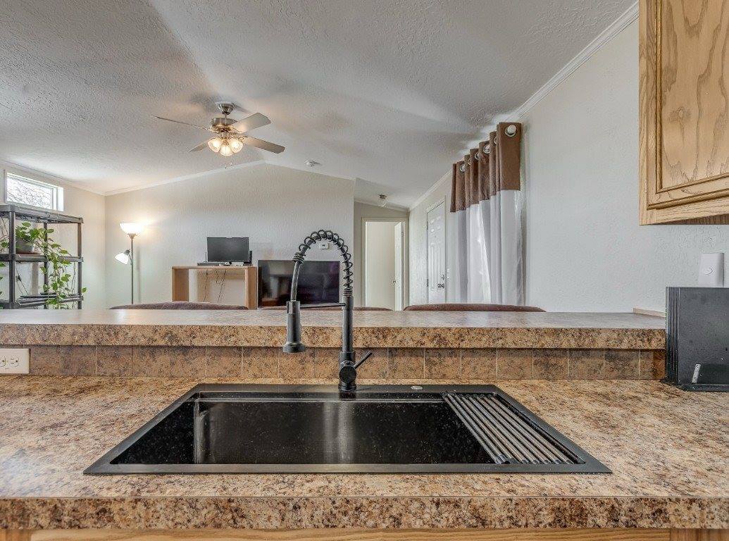 17000 Banner Road, Lexington, OK 73051