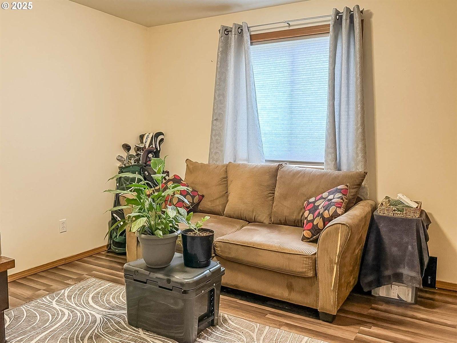 415 SE 8TH St, BattleGround, WA 98604