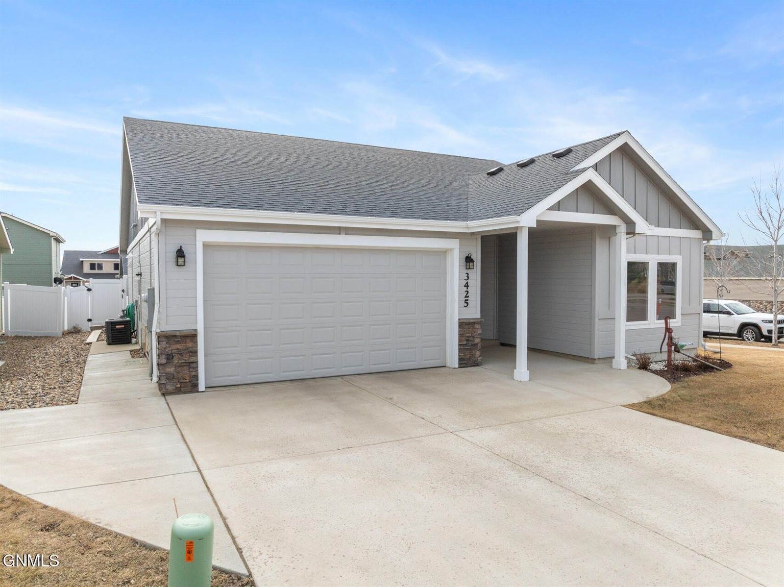 3425 34th Street West, Williston, ND 58801