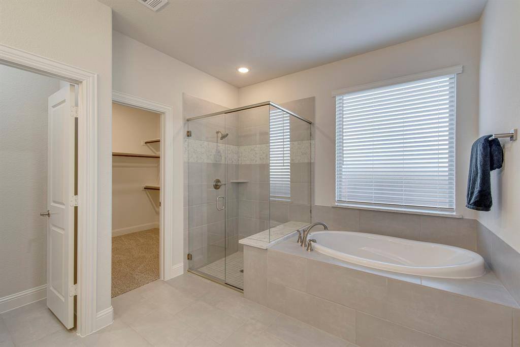 4402 Biscayne Drive, Midlothian, TX 76065