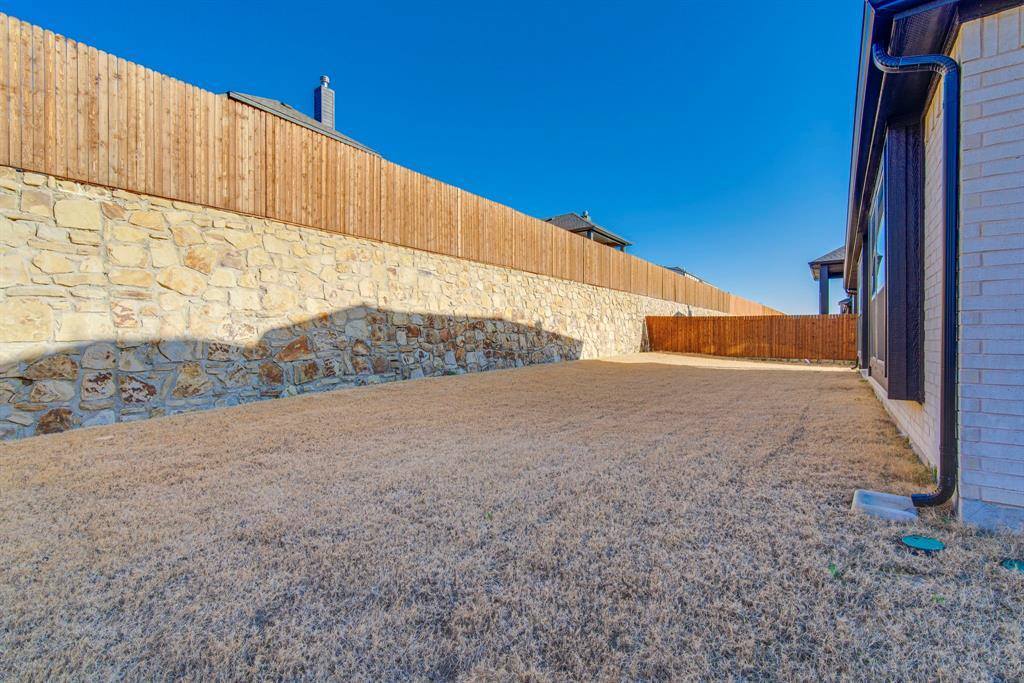 4402 Biscayne Drive, Midlothian, TX 76065