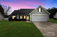 12424 Bravington Road, Huntersville, NC 28078