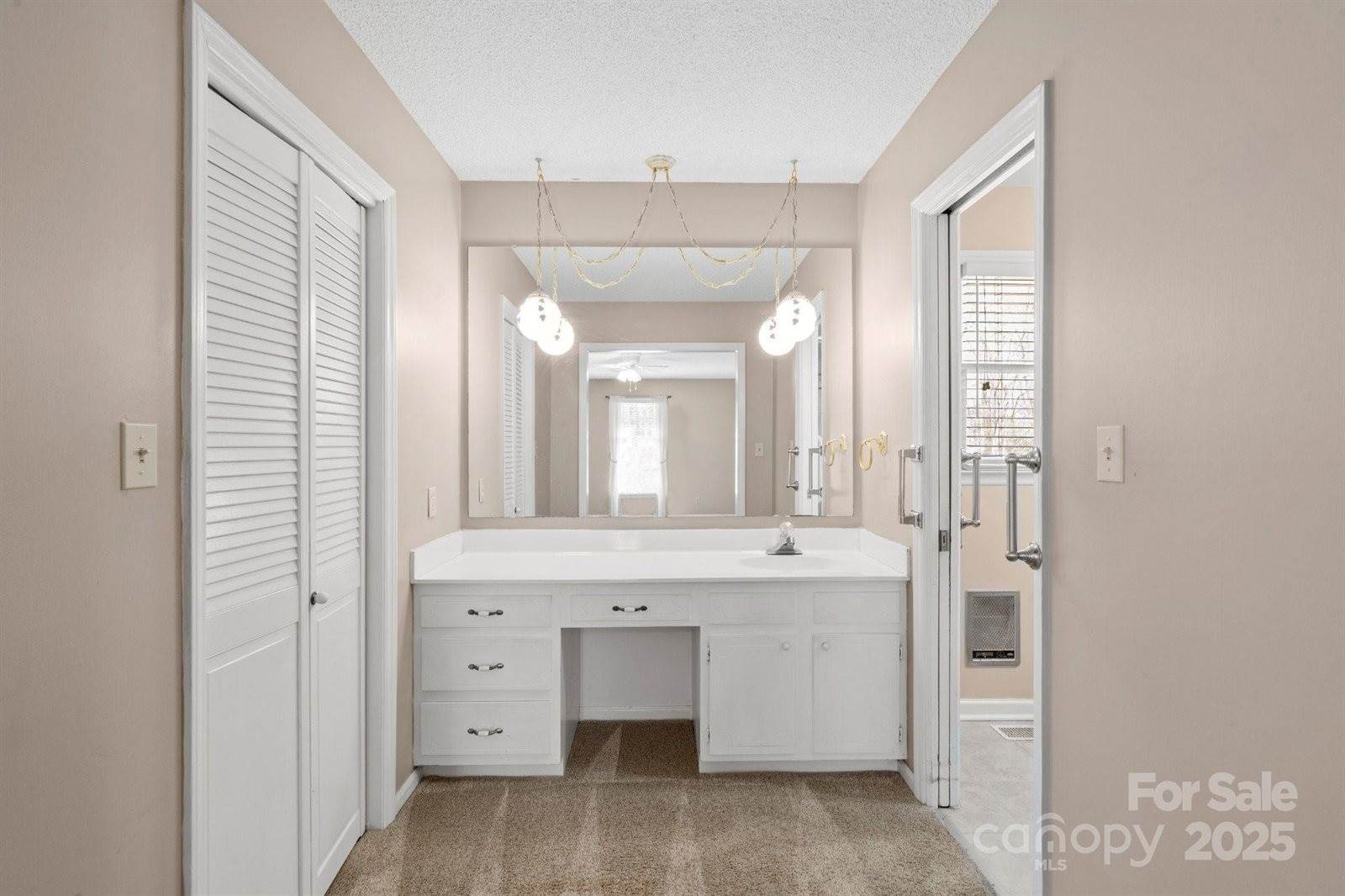 107 Cambridge Road, Huntersville, NC 28078