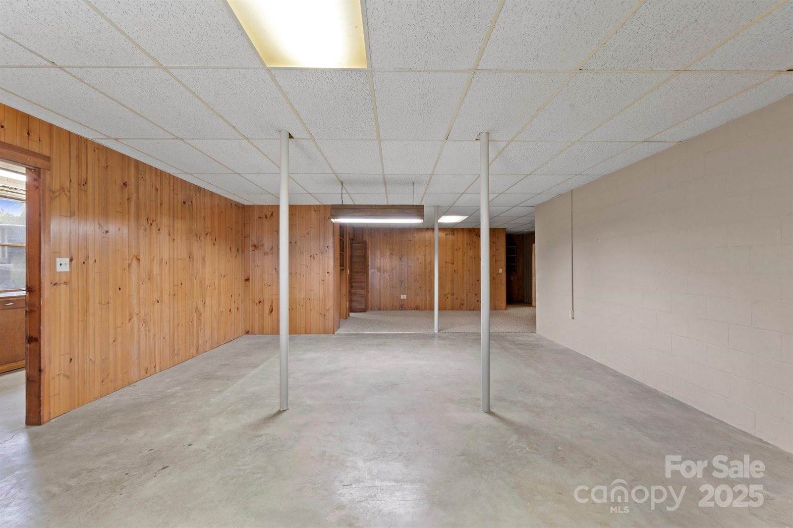 107 Cambridge Road, Huntersville, NC 28078