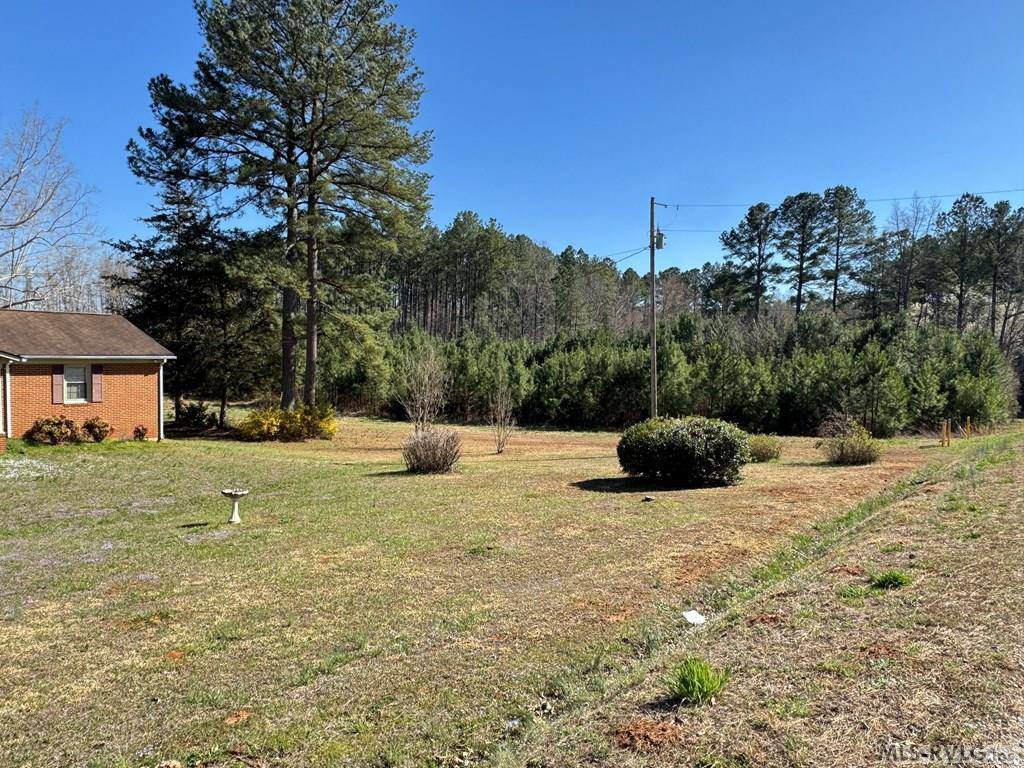 3720 Country Club Drive, Brodnax, VA 23920