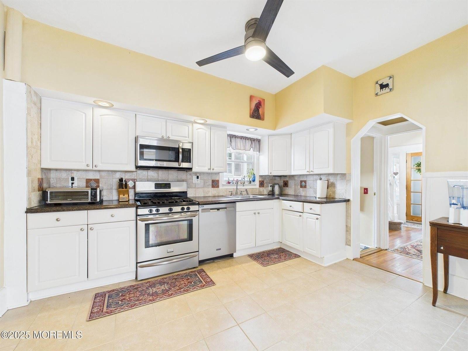 324 4th Street, South Amboy, NJ 08879