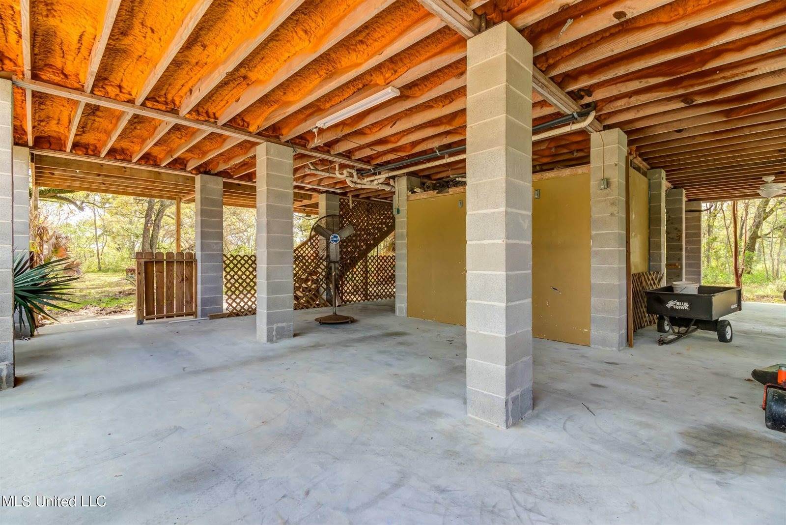 4510 Washington Avenue, Pascagoula, MS 39581