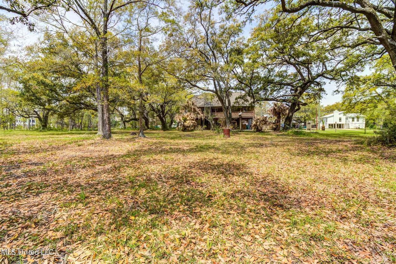 4510 Washington Avenue, Pascagoula, MS 39581