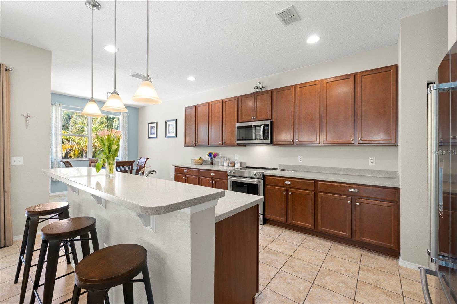 5909 Canton Street S, St Petersburg, FL 33712