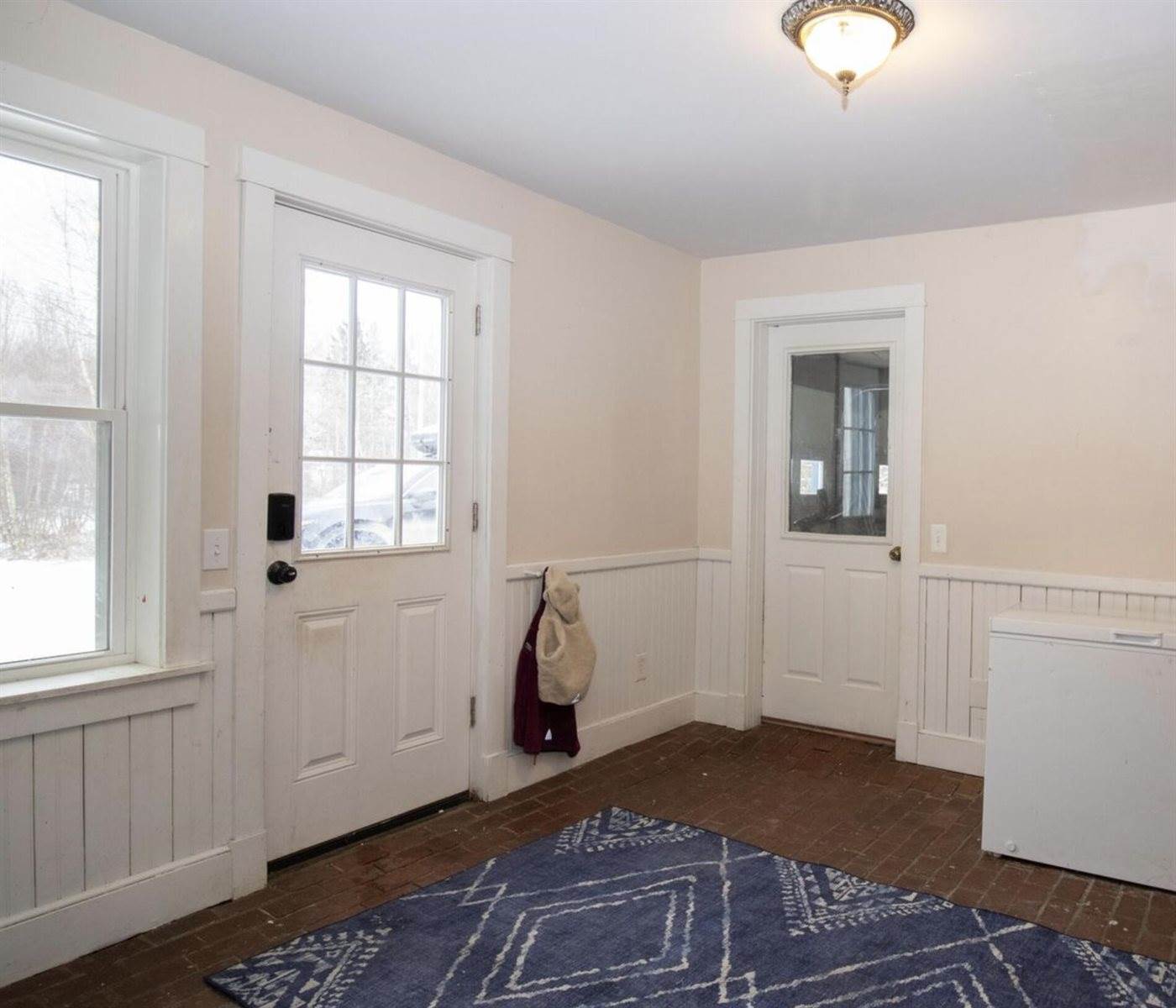 170 Ellsworth Road, Blue Hill, ME 04614