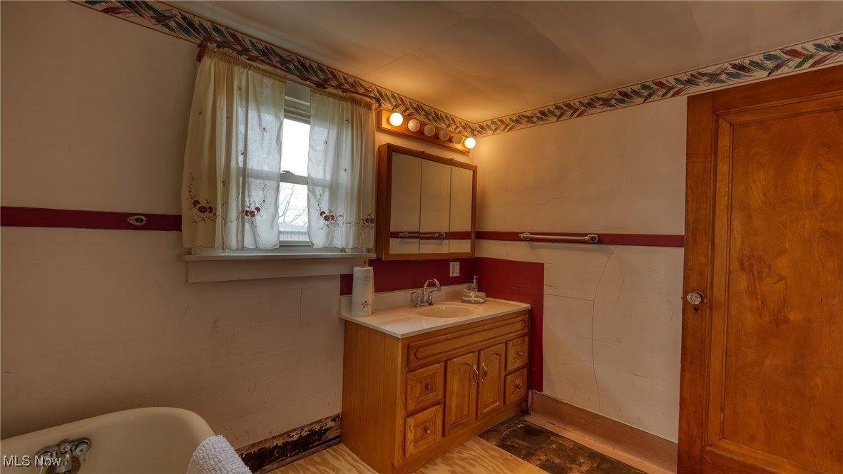 60736 Southgate Road, Byesville, OH 43723