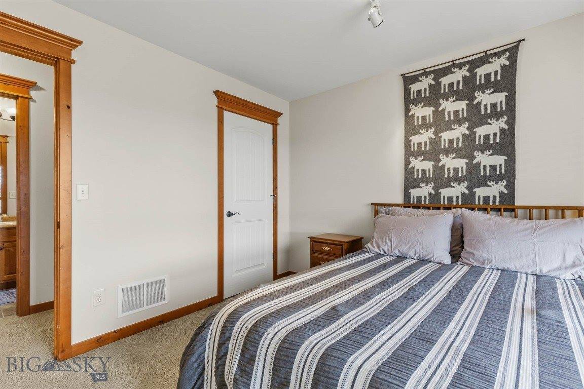1087 Cottonwood Road, Bozeman, MT 59718