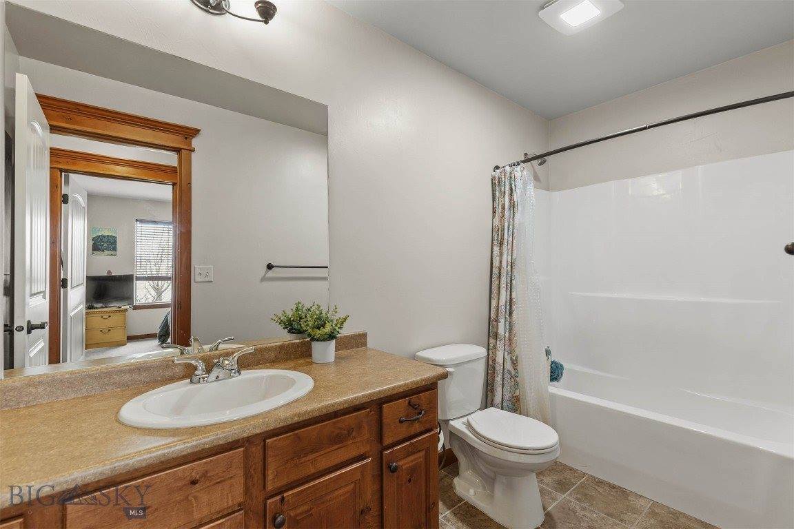 1087 Cottonwood Road, Bozeman, MT 59718