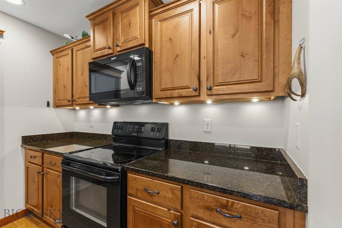 1087 Cottonwood Road, Bozeman, MT 59718