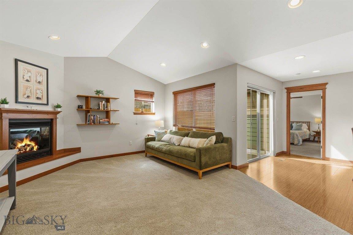 1087 Cottonwood Road, Bozeman, MT 59718