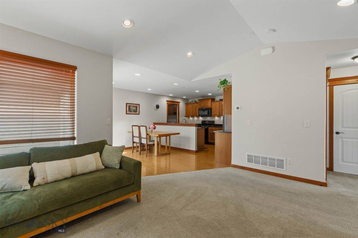 1087 Cottonwood Road, Bozeman, MT 59718