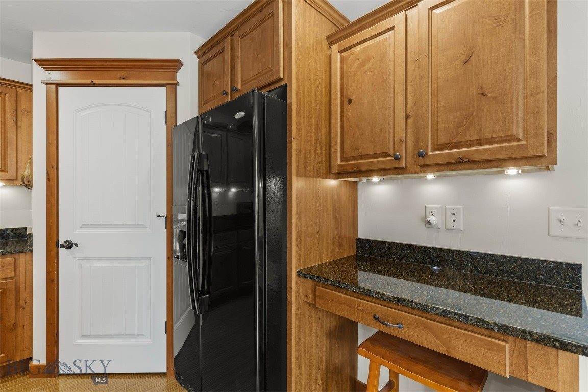 1087 Cottonwood Road, Bozeman, MT 59718