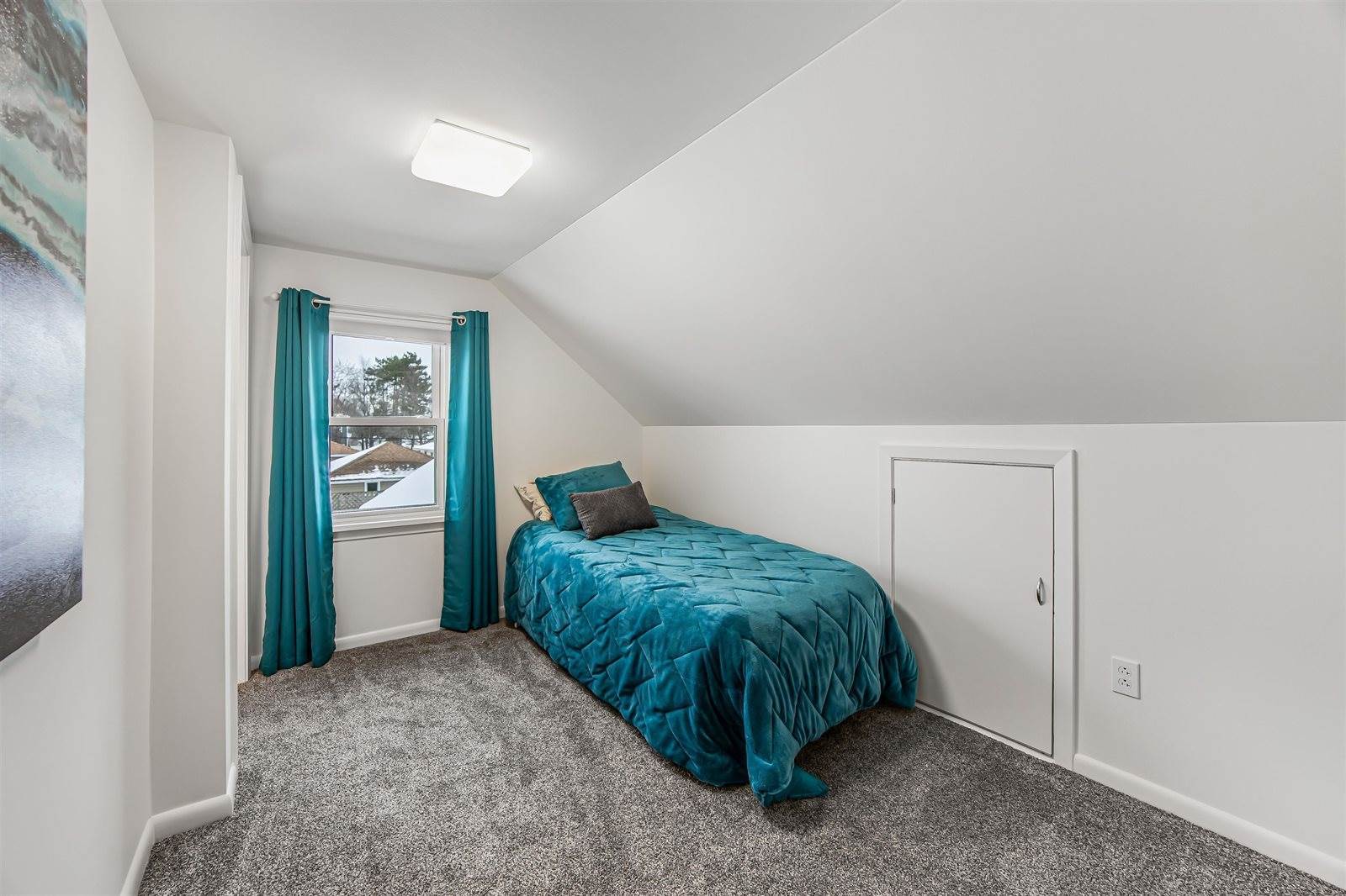 1915 Welsby Avenue, Stevens Point, WI 54481
