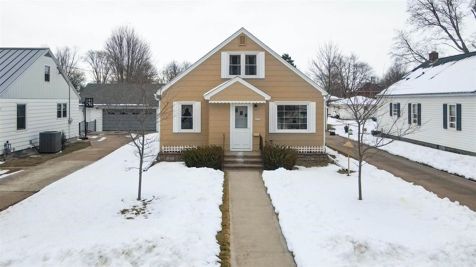 1915 Welsby Avenue, Stevens Point, WI 54481
