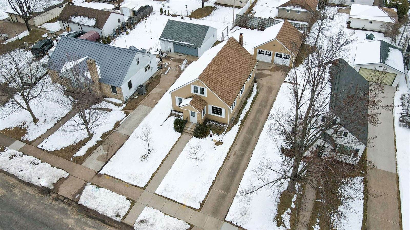 1915 Welsby Avenue, Stevens Point, WI 54481