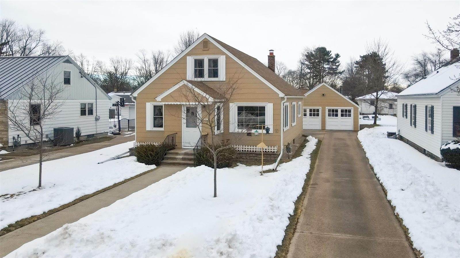 1915 Welsby Avenue, Stevens Point, WI 54481