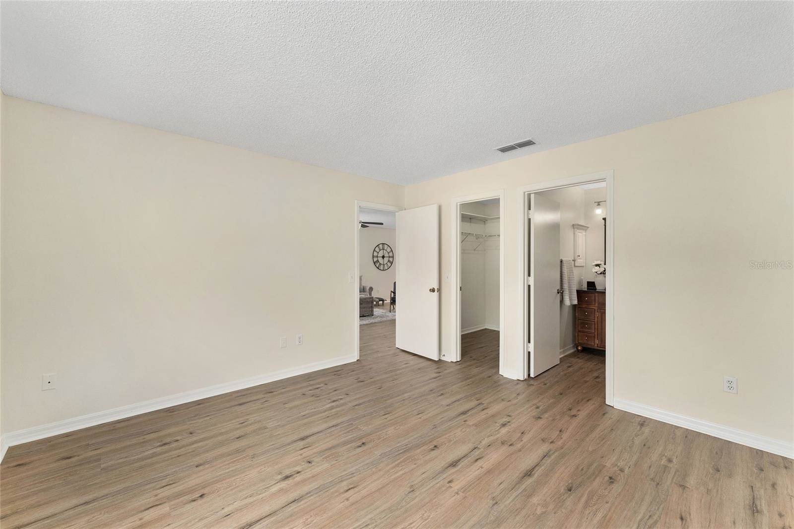 415 Cambio Court, The Villages, FL 32159