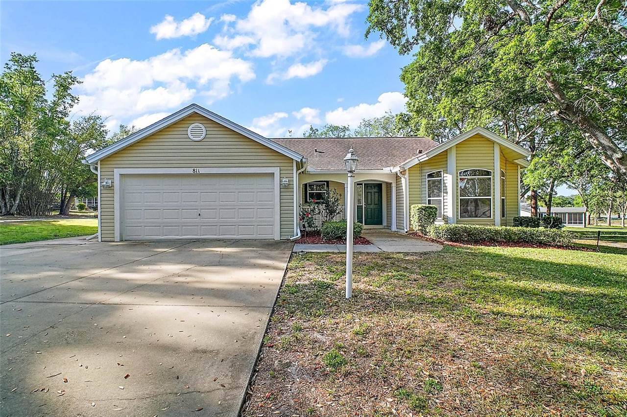811 Harper Place, Lady Lake, FL 32159