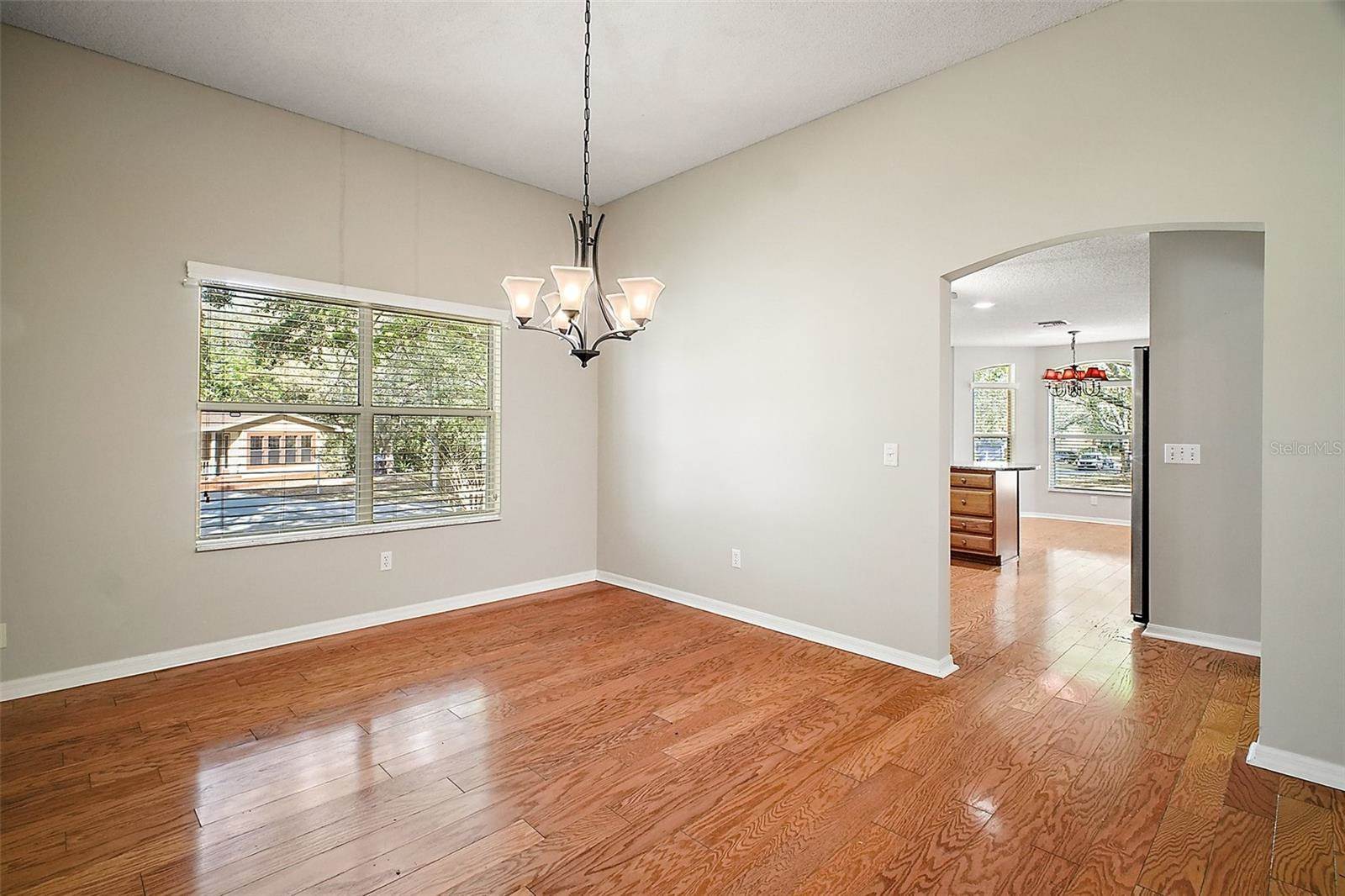 811 Harper Place, Lady Lake, FL 32159