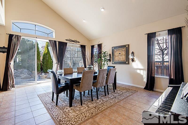 3241 Compase Ct, Sparks, NV 89436