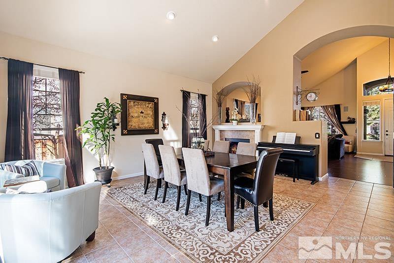 3241 Compase Ct, Sparks, NV 89436