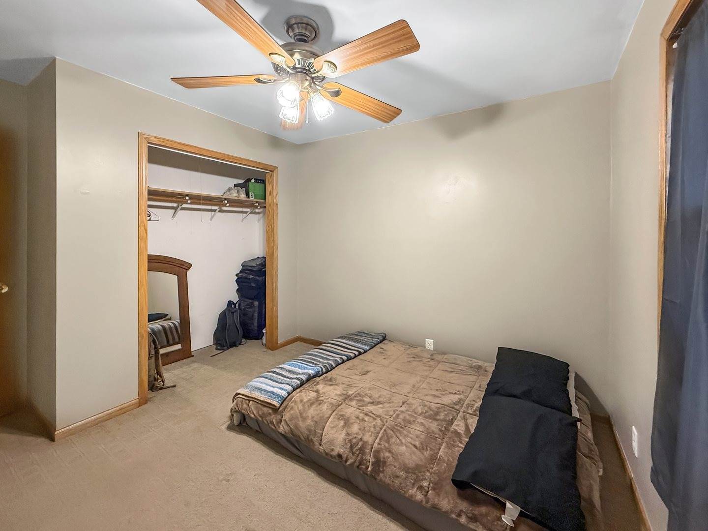 415 Grove, Lena, IL 61048