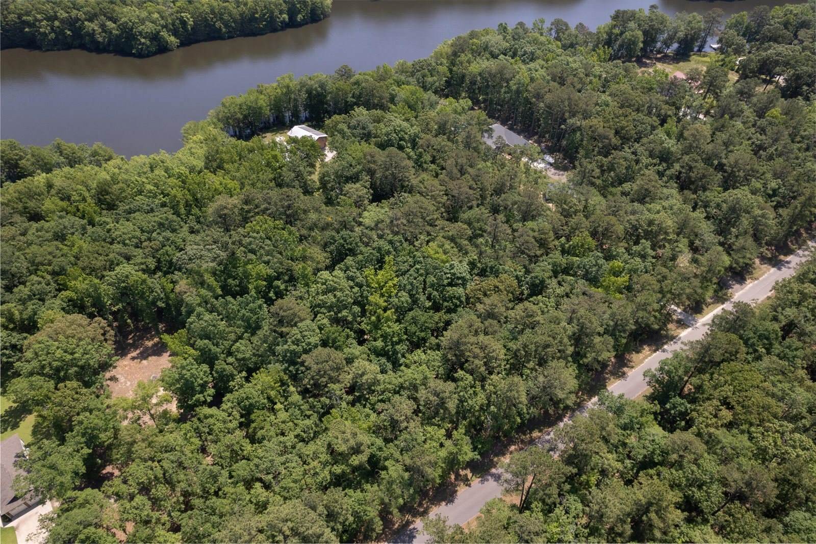 10 Hickory Landing Court, Elloree, SC 29047