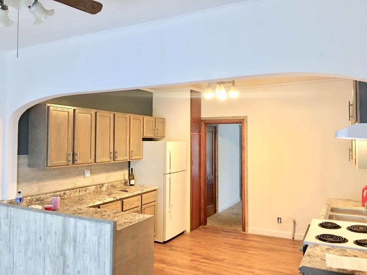 200 Hill, Spirit Lake, IA 51360