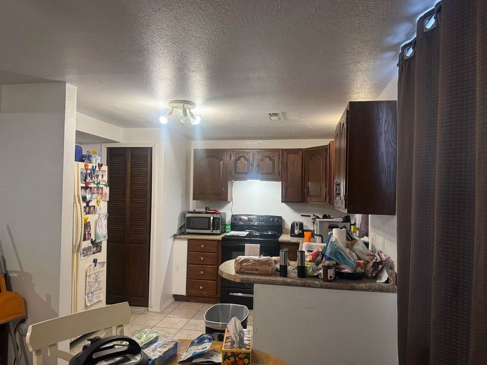 200 Hill, Spirit Lake, IA 51360