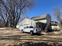 200 Hill, Spirit Lake, IA 51360