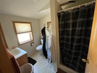 200 Hill, Spirit Lake, IA 51360