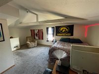 200 Hill, Spirit Lake, IA 51360