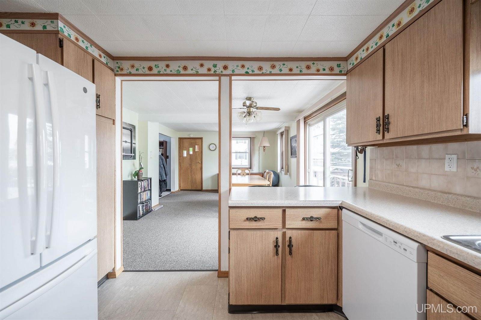 756 Michigan Street, Ishpeming, MI 49849