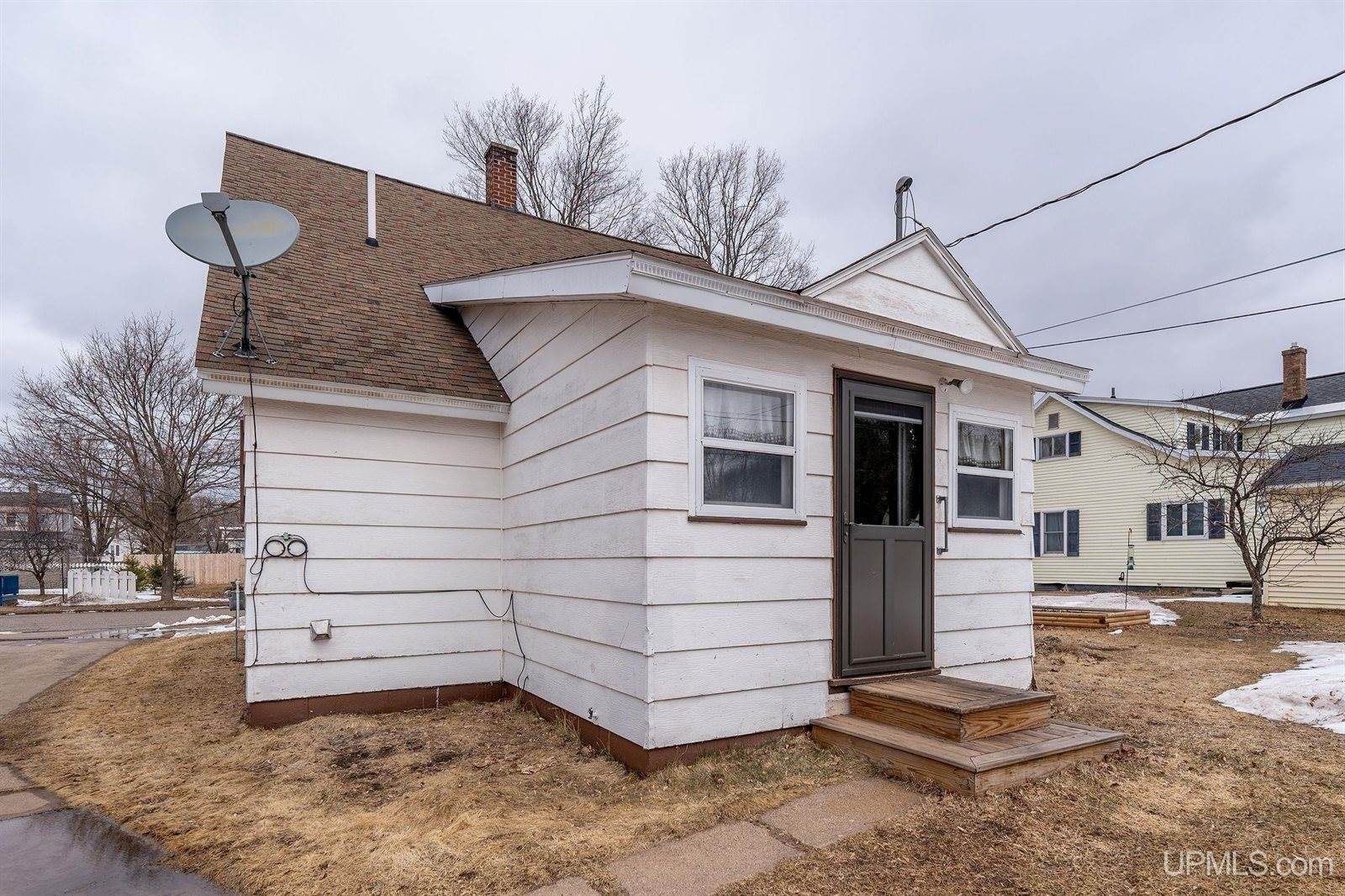 756 Michigan Street, Ishpeming, MI 49849