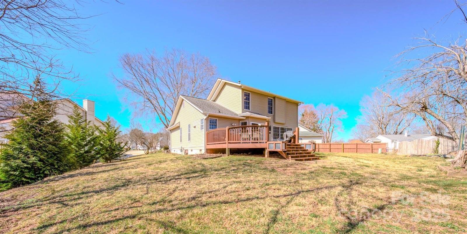 23 Westmont Drive, Asheville, NC 28806