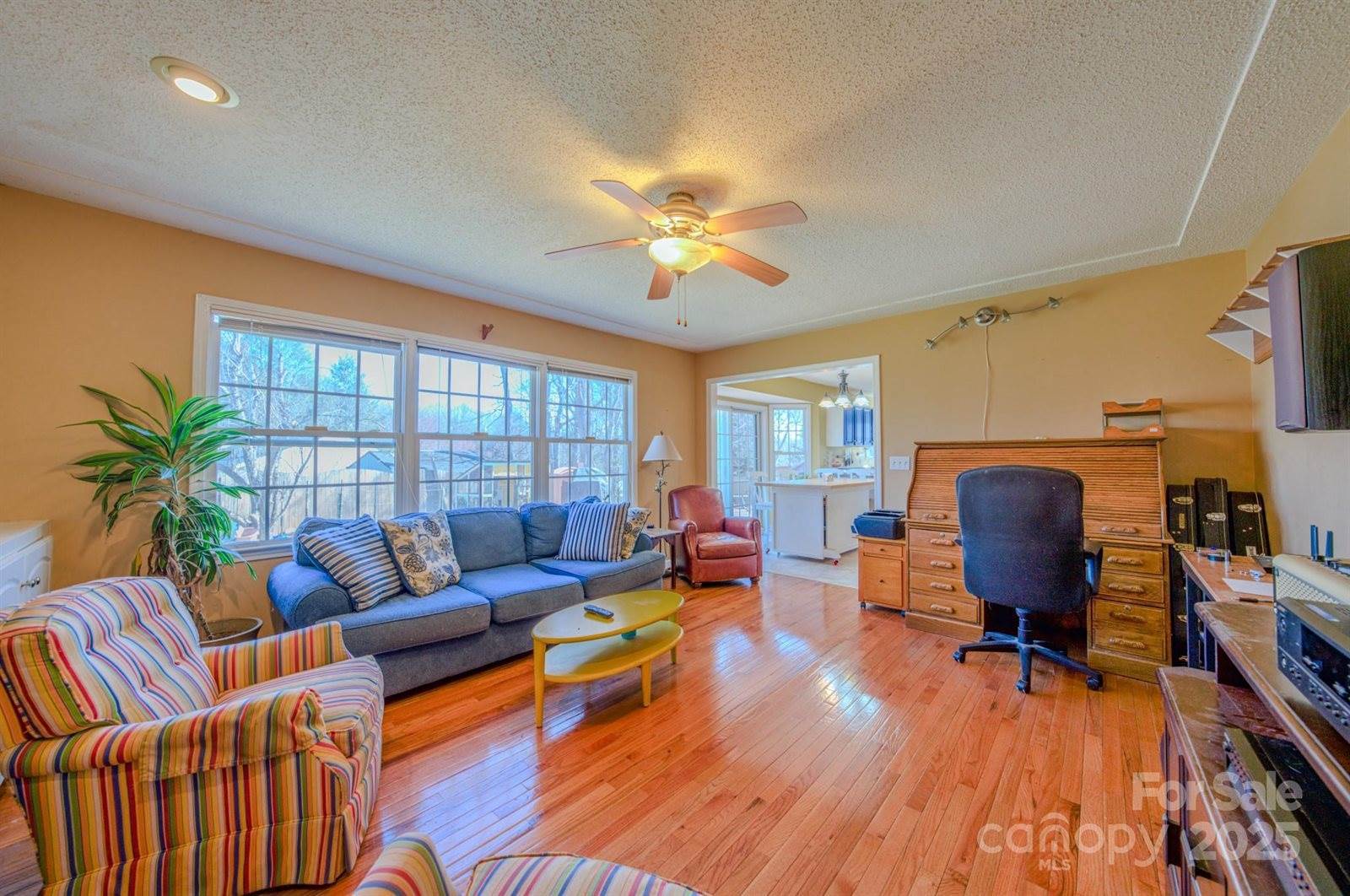 23 Westmont Drive, Asheville, NC 28806
