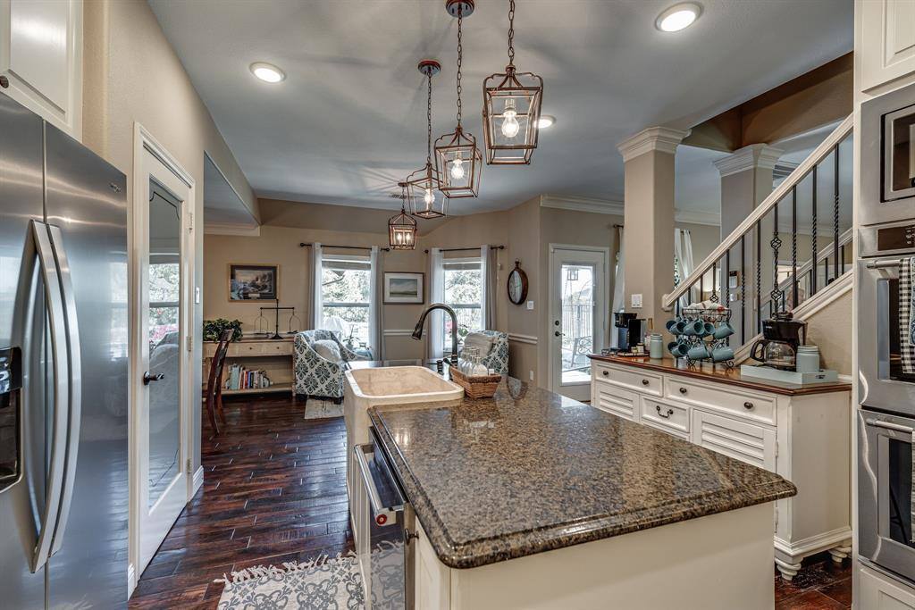 490 Black Champ Road, Waxahachie, TX 75167