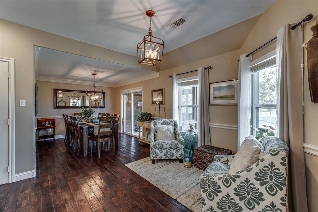 490 Black Champ Road, Waxahachie, TX 75167